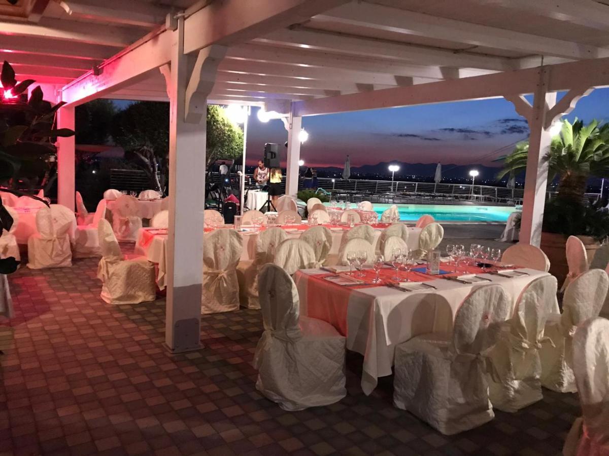 Hotel Ristorante Paradiso Albanella Dış mekan fotoğraf