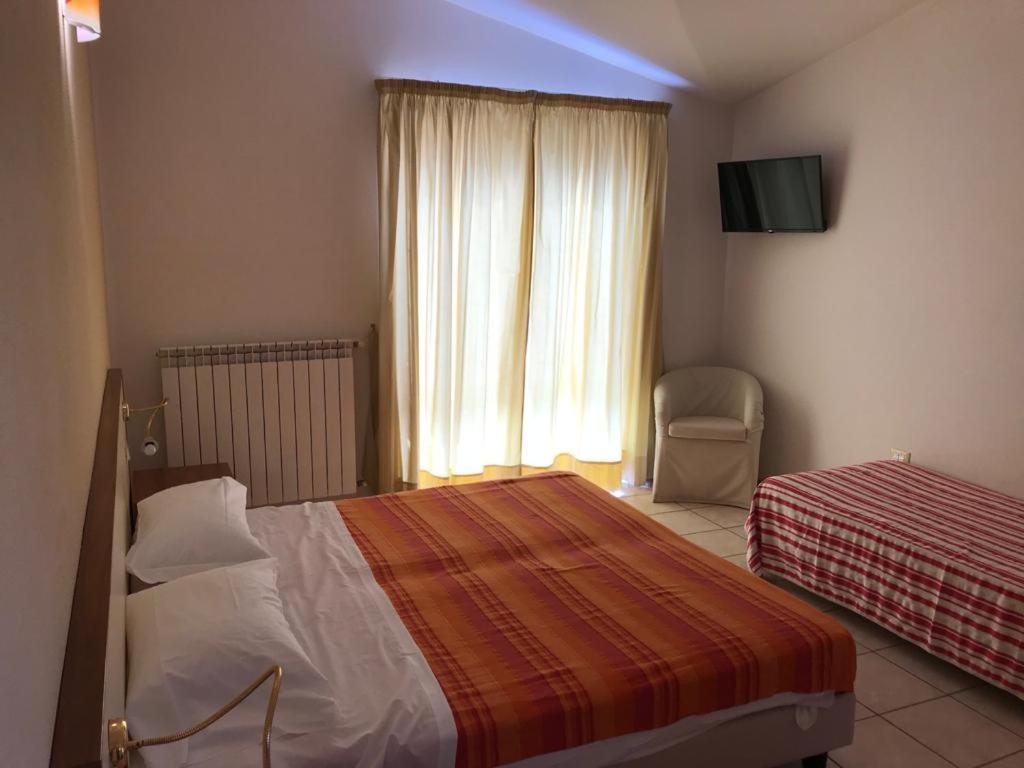 Hotel Ristorante Paradiso Albanella Dış mekan fotoğraf