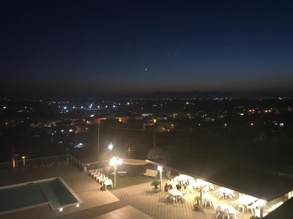 Hotel Ristorante Paradiso Albanella Dış mekan fotoğraf